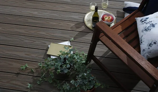 HD Deck Dual Walnut/Oak Image