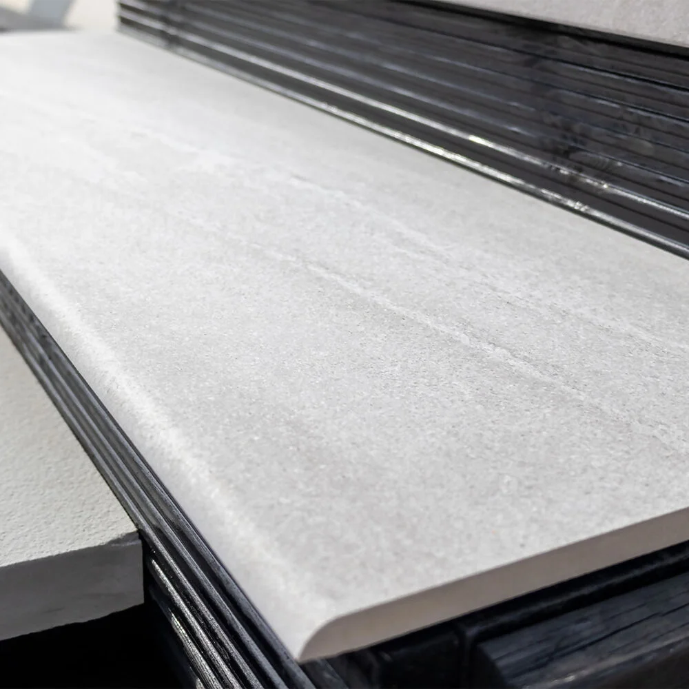 ADZ Eddystone Perla Bullnose Step 330 x 1200 Rectified