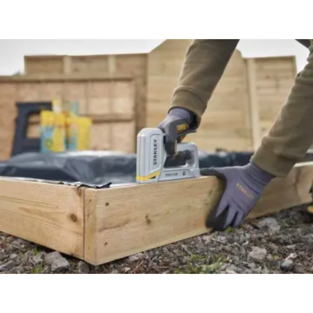 Stanley Heavy Duty Staple Gun STA070150