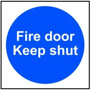 Fire Door Keep Shut - PVC (200 x 300mm) Ref 0151P10