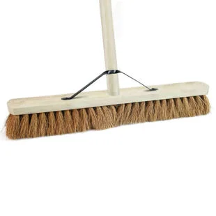 24" (610mm) Natural Coco Head with Handle & Stay