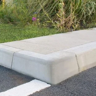 Angle Kerb Bullnosed 125 x 255mm External  BNXA Ref RK5150000