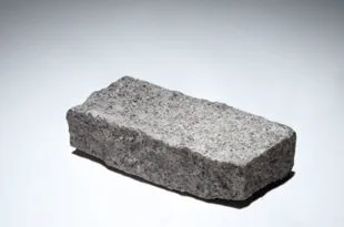 Granite Setts Medium Grey 200 x 100 x 50mm Split