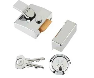 P85 Dealocking Nightlatch Chrome 40mm