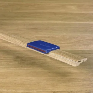 Quickstep Incizo (Door Profile) - Old Oak Dark 2.14mtr