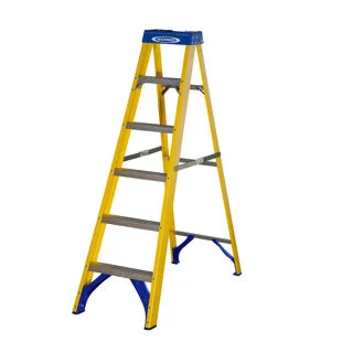 6 Tread Fibreglass S400 Heavy Duty Step Ladder Ref 52744618