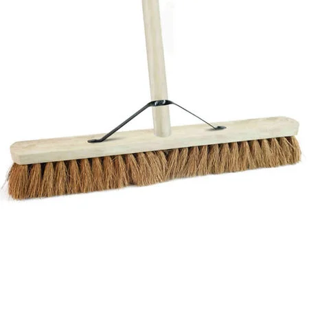 24" (610mm) Natural Coco Head with Handle & Stay