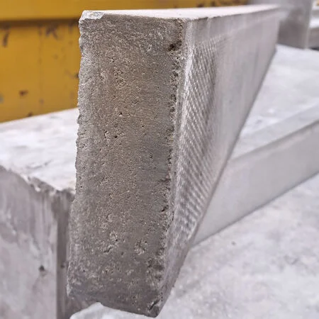 Square Top Edging 914mm x 200 mm x 50 mm