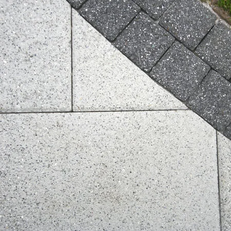 Newgrange Textured 600 x 600 x 40mm Silver